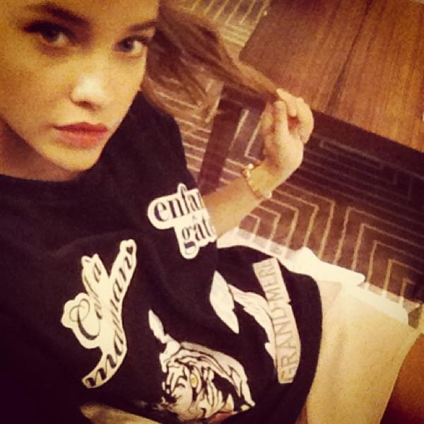 Barbara Palvin taking a selfie