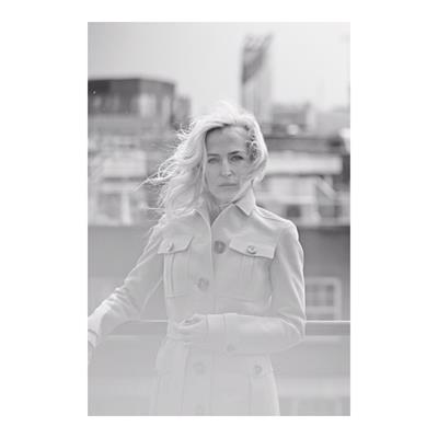 Gillian Anderson