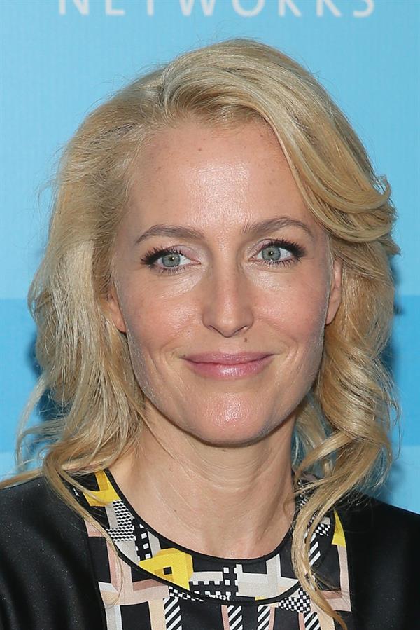 Gillian Anderson