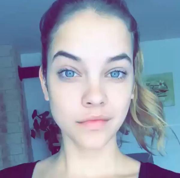 Barbara Palvin taking a selfie