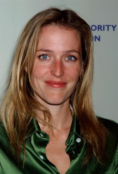 Gillian Anderson