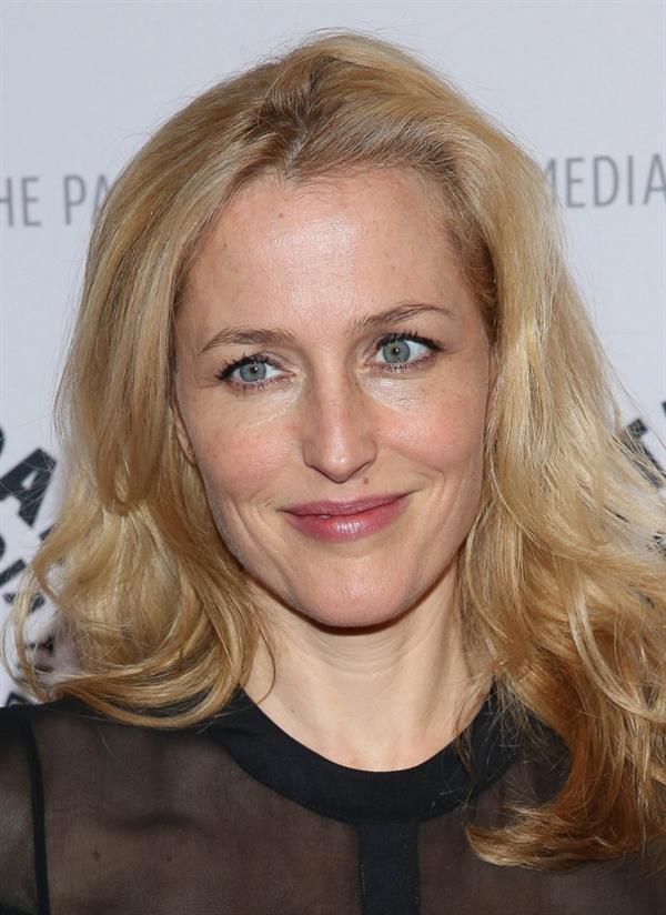 Gillian Anderson