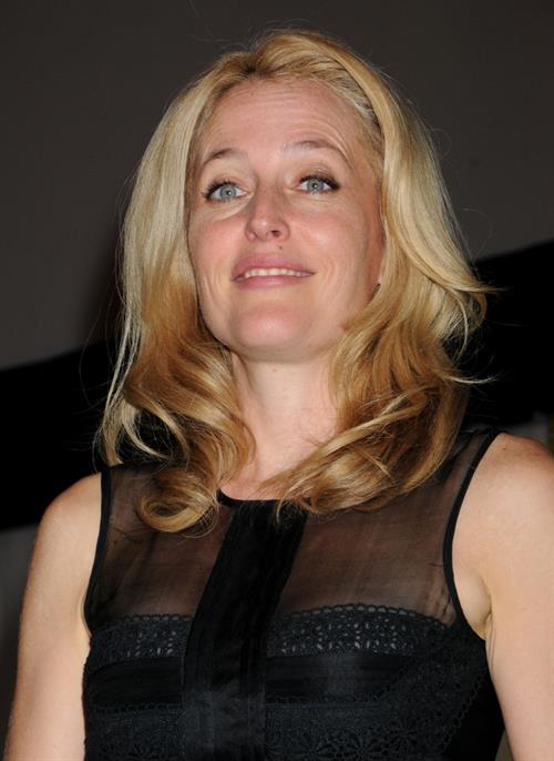 Gillian Anderson