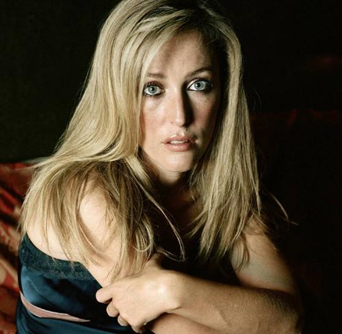 Gillian Anderson