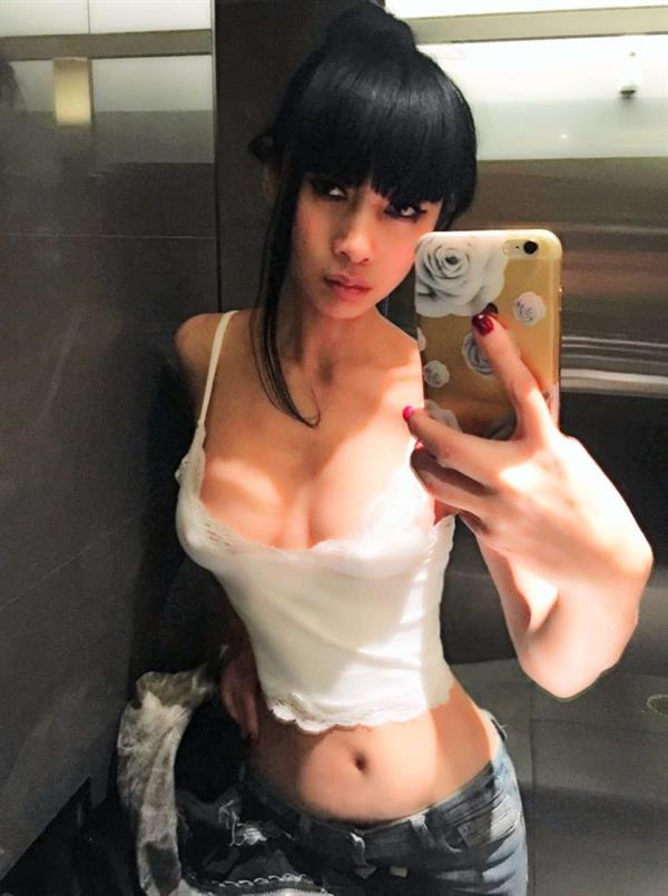 Bai Ling taking a selfie