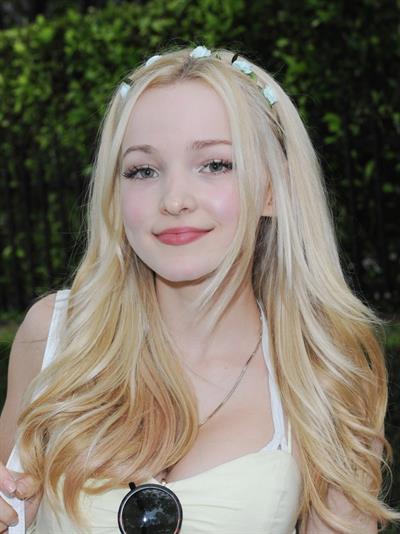 Dove Cameron