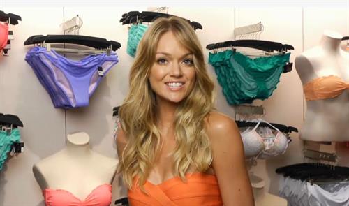 Lindsay Ellingson