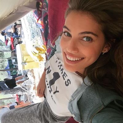 Shlomit Malka taking a selfie