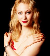 Sarah Gadon