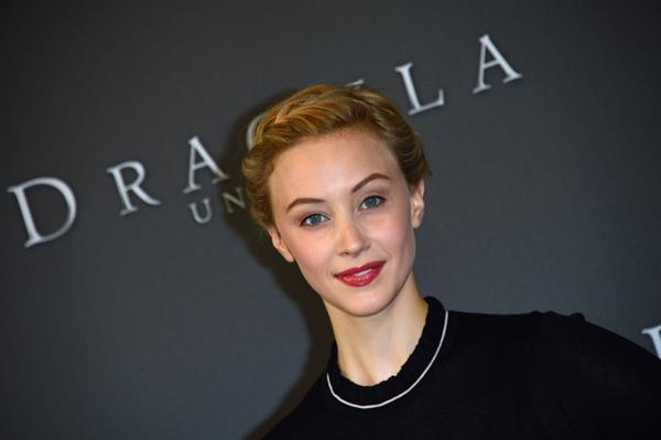 Sarah Gadon