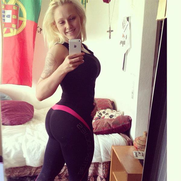 Pernille Penelopee taking a selfie and - ass