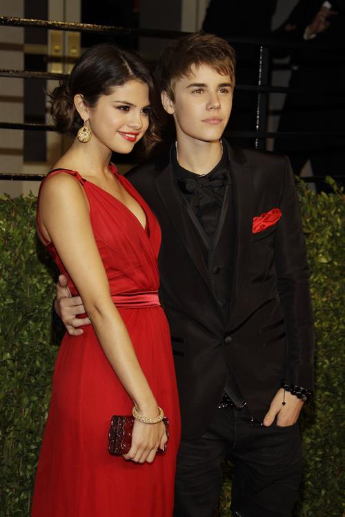 Selena Gomez Pictures Selena Gomez Vanity Fair Oscar party in West Hollywood on February 27, 2011