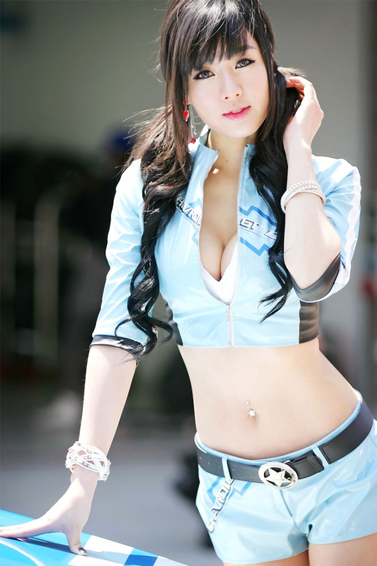 Hwang Mi Hee