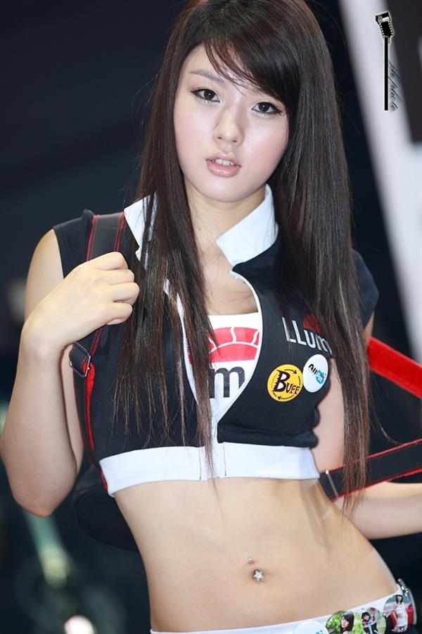 Hwang Mi Hee