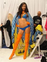 Adriana Lima in lingerie