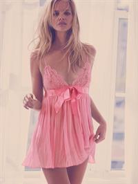 Marloes Horst in lingerie