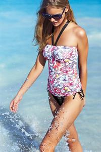 Marloes Horst in a bikini