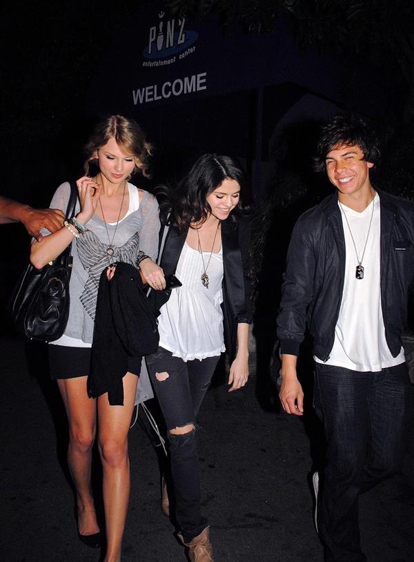 Selena Gomez and Taylor Swift outside a bowling alley in Los Angeles