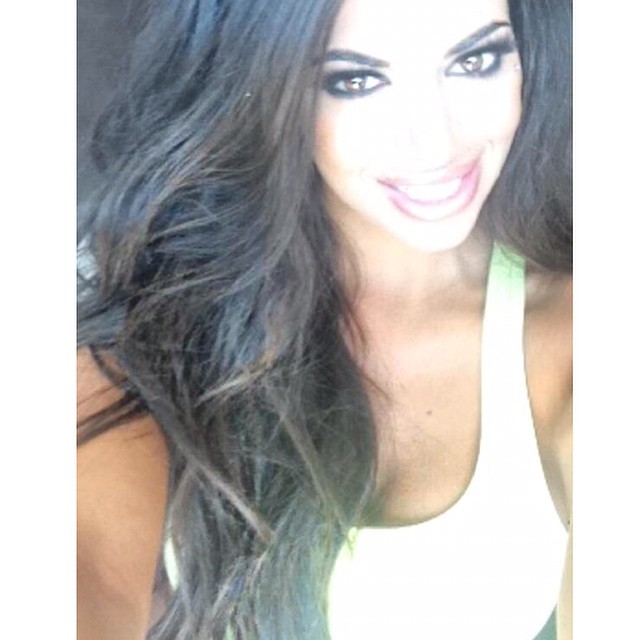 Italia Kash taking a selfie