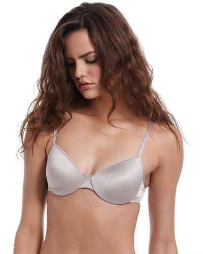 Barbara Fialho in lingerie