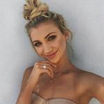 Gabrielle Grace Epstein taking a selfie