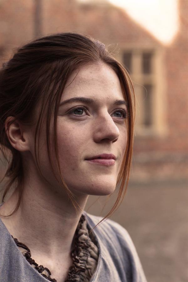 Rose Leslie