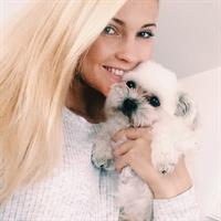 Emilie Voe Nereng taking a selfie