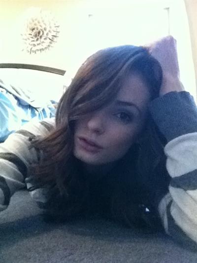 Kassie Lyn Logsdon taking a selfie