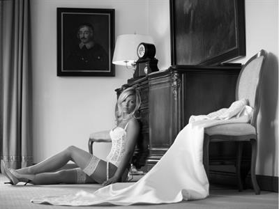 Katja Zwara in lingerie