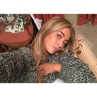 Nicola Hughes taking a selfie