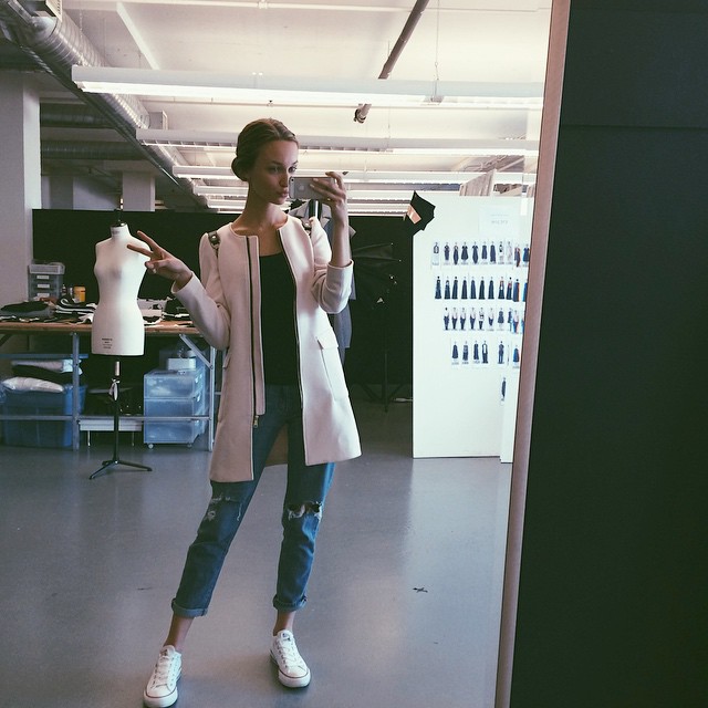 Ariane Fournier taking a selfie