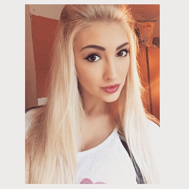 Instagram Anna Faith