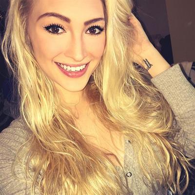 Anna Faith Carlson taking a selfie