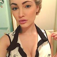 Anna Faith Carlson taking a selfie