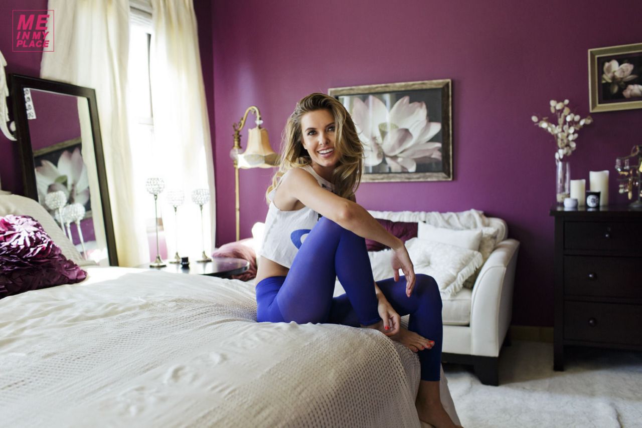 Audrina Patridge Pictures Audrina Patridge - Esquire Me in My Place