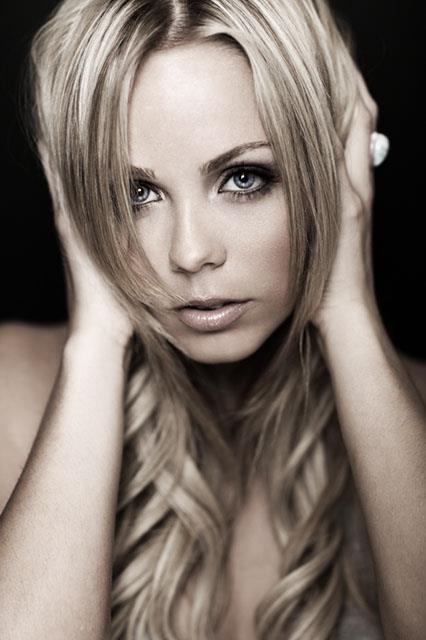 Laura Vandervoort