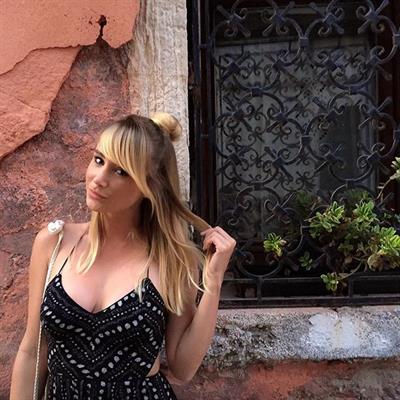 Sara Jean Underwood