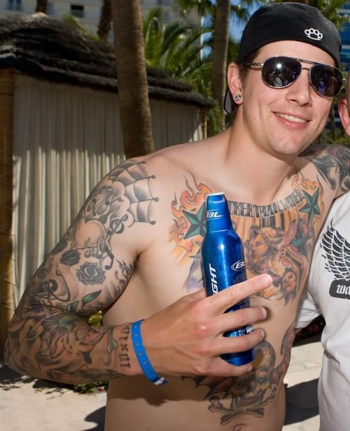 M Shadows