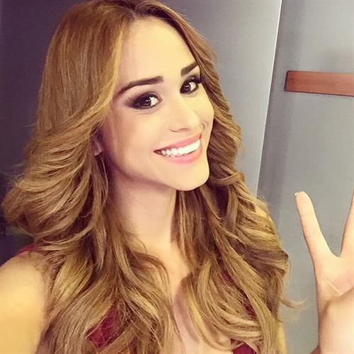 Yanet Garcia