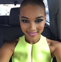 Alexandra Shipp taking a selfie