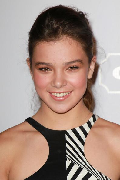 Hailee Steinfeld