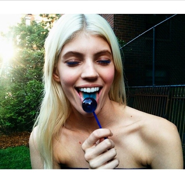 Devon Windsor taking a selfie