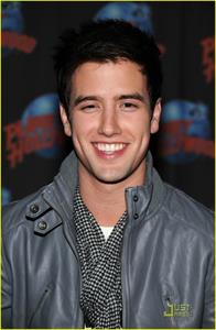 Logan Henderson