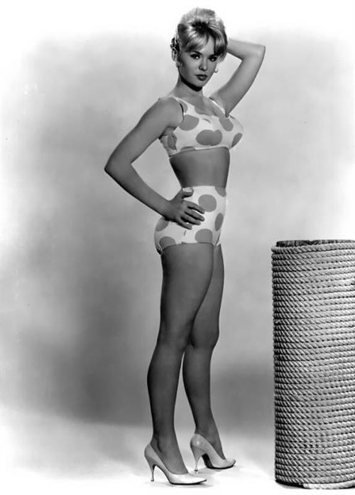 Joey Heatherton in a bikini