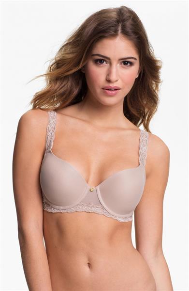 Jehane Paris in lingerie