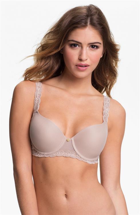 Jehane Paris in lingerie