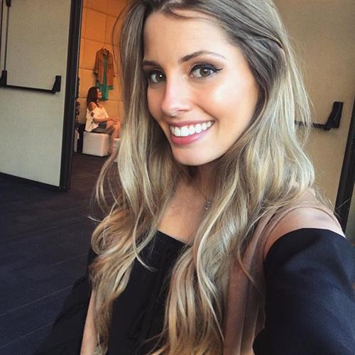 Paola Antonini taking a selfie