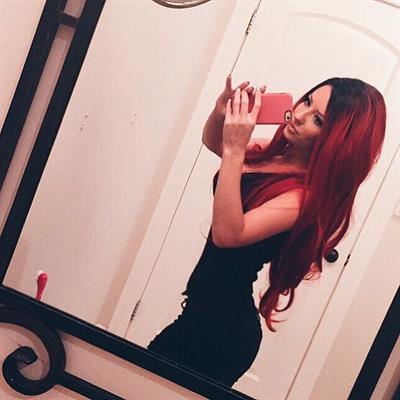 Sheala Foster taking a selfie