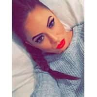 Laura Carter taking a selfie