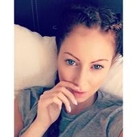 Laura Carter taking a selfie